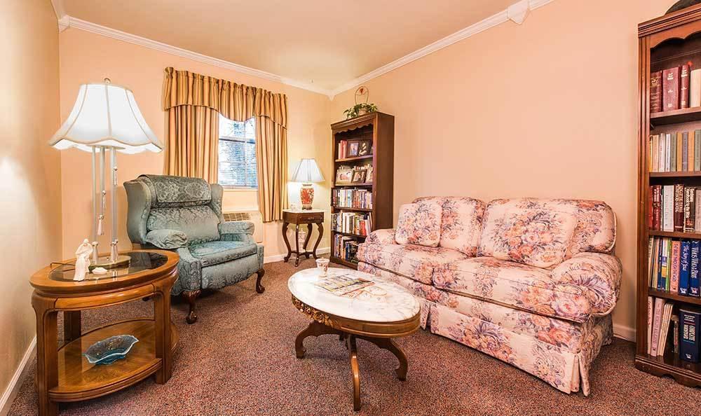 Farmington Presbyterian Manor Senior Living Community Assisted Living